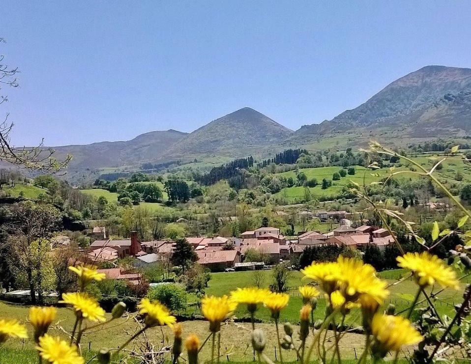 La Casa De Santa Olalla Molledo Buitenkant foto